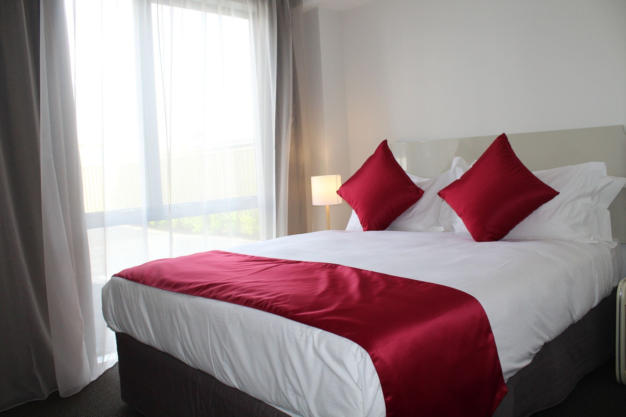 Bealey Plaza Motel Christchurch Eksteriør billede A bed runner